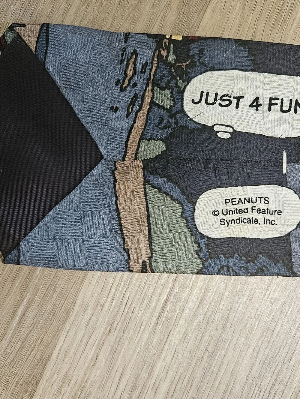 Peanuts Just 4 Fun Snoopy Woodstock Camping Road Trip Vintage 100%  Silk Tie